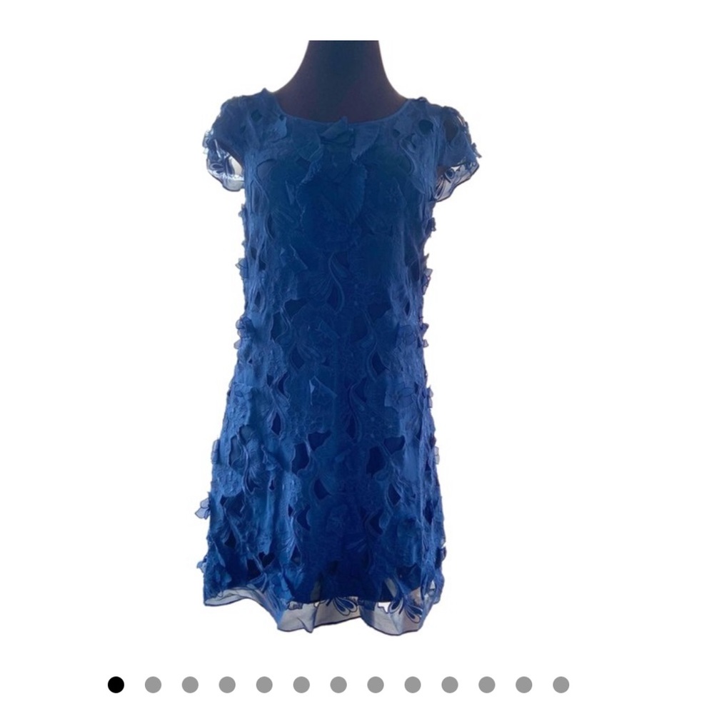 BCBGMaxAzria blue laser cut floral cocktail dress, size US 6